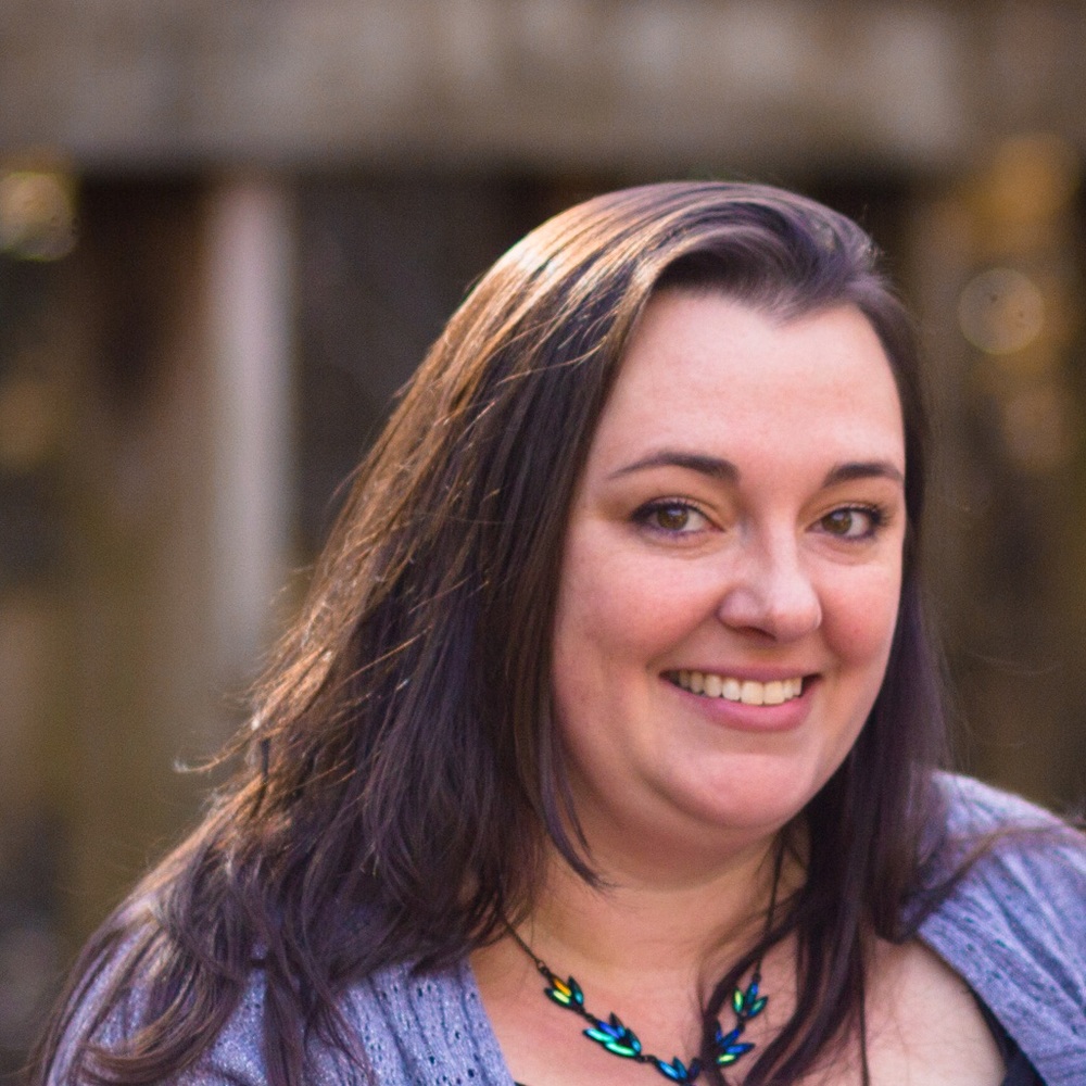 Meet your Posher, Lauren